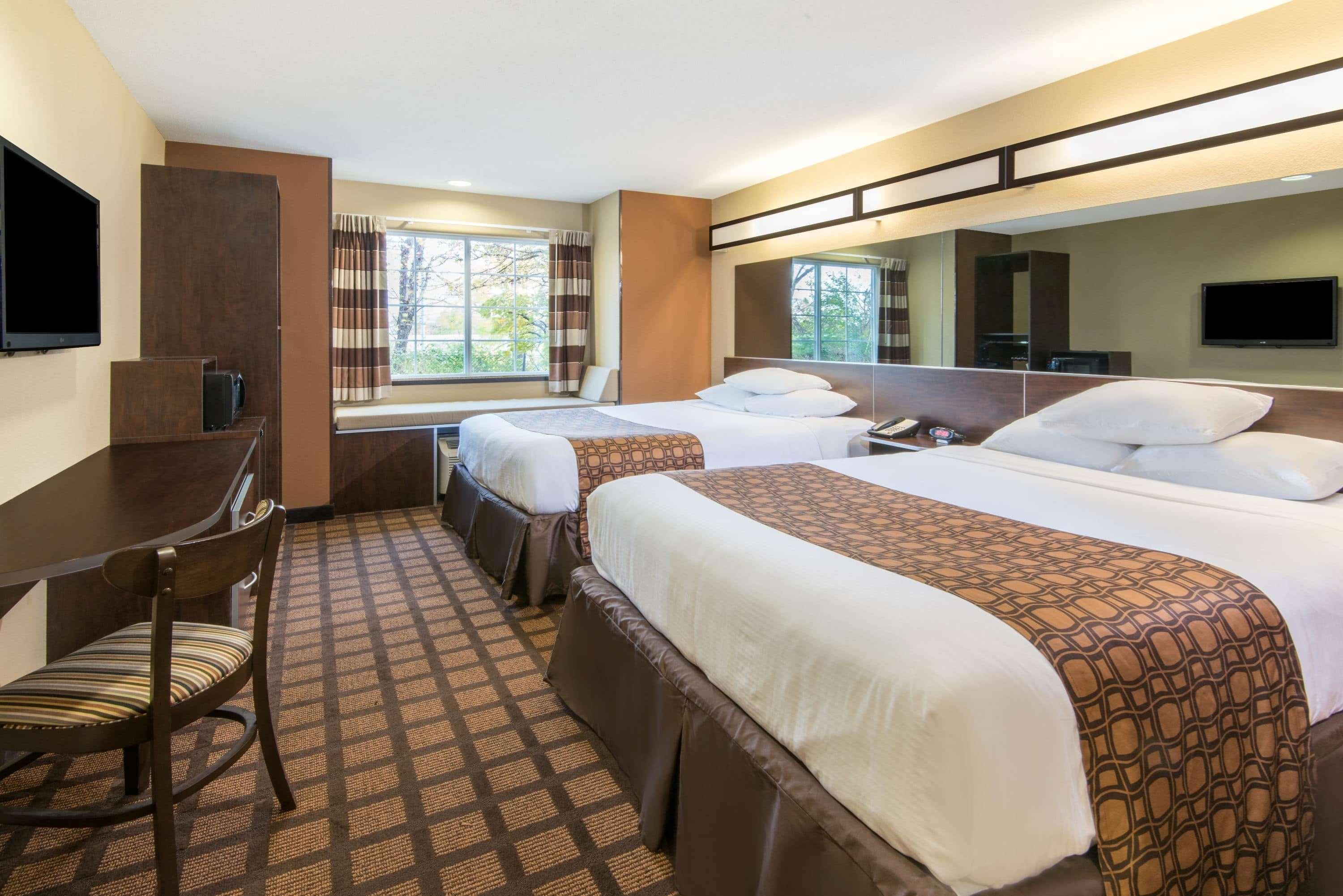 Microtel Inn And Suites North Canton Εξωτερικό φωτογραφία